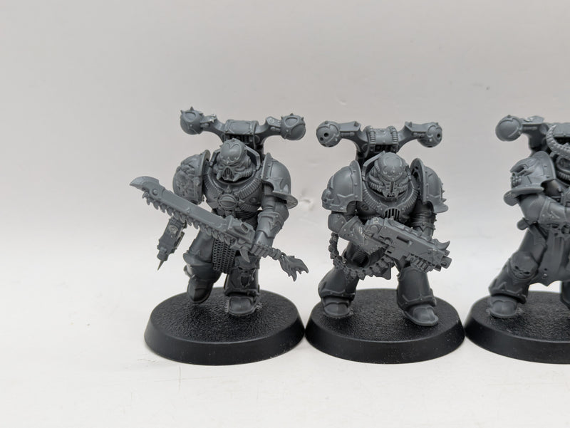 Warhammer 40k: Chaos Space Marines Legionnaires (AH102)