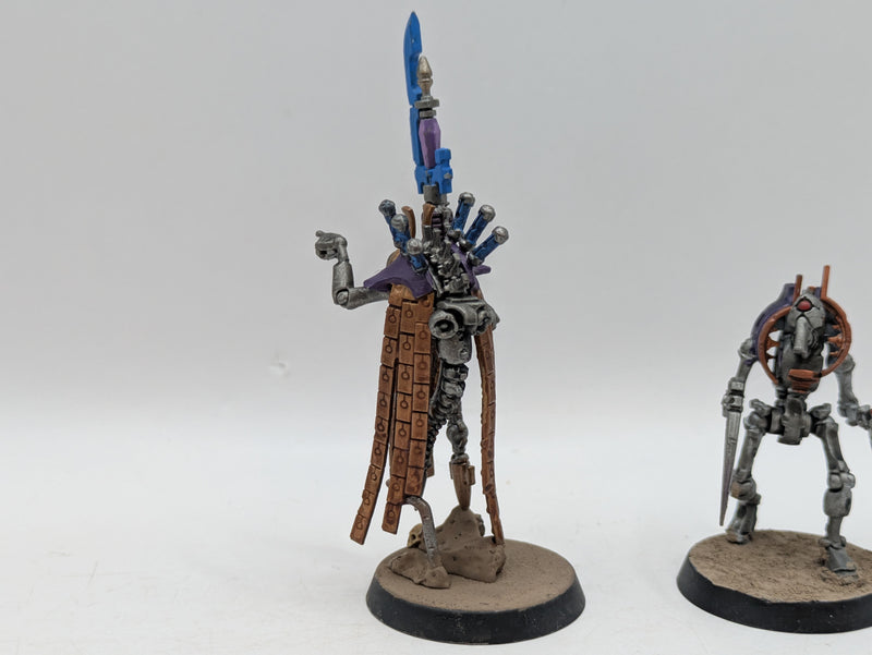 Warhammer 40k: Necron Plasmancer and Cryptothralls (AT162)