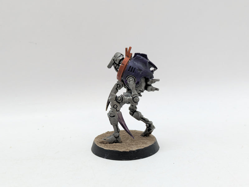 Warhammer 40k: Necron Plasmancer and Cryptothralls (AT162)