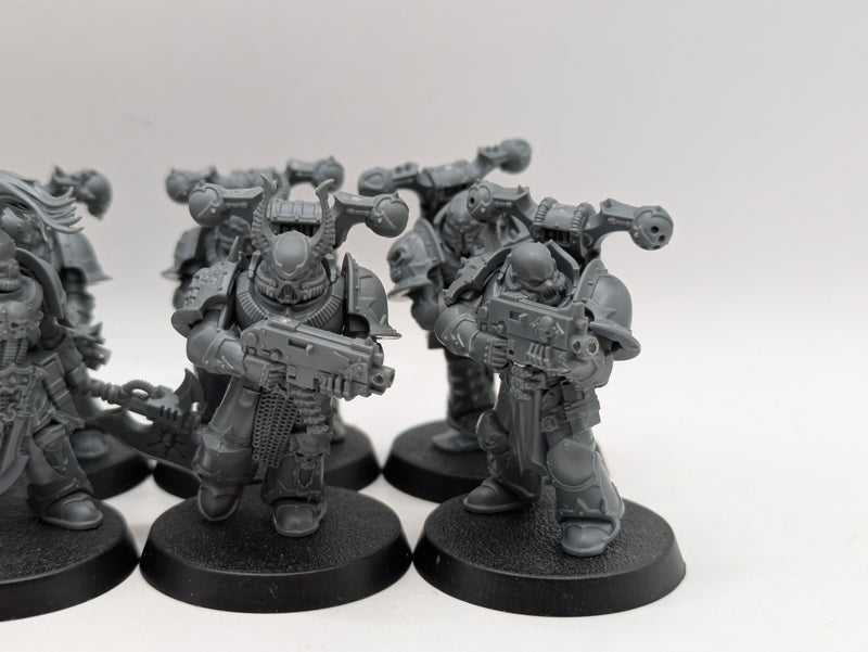 Warhammer 40k: Chaos Space Marines Legionnaries (BA056)