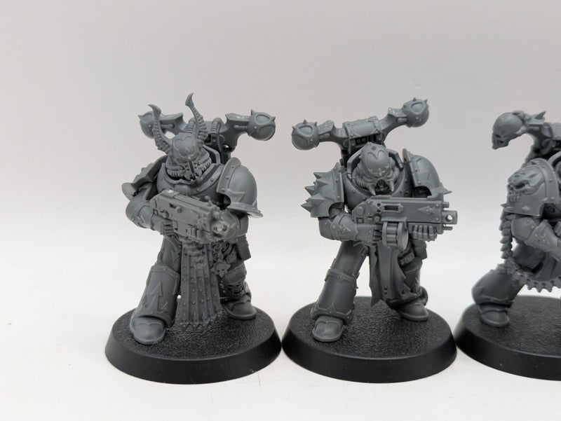 Warhammer 40k: Chaos Space Marines Legionnaries (BA056)