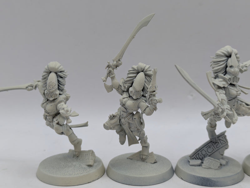 Warhammer 40k: Aeldari Eldar Howling Banshees and Jain Zar (AE024)