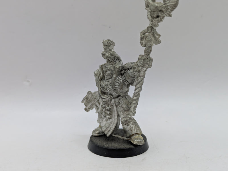 Warhammer 40k: Space Marines Metal Librarian (AP006)