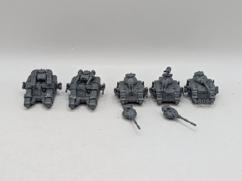 Warhammer Legions Imperialis: Space Marine Predators and Sicarans (AJ047)