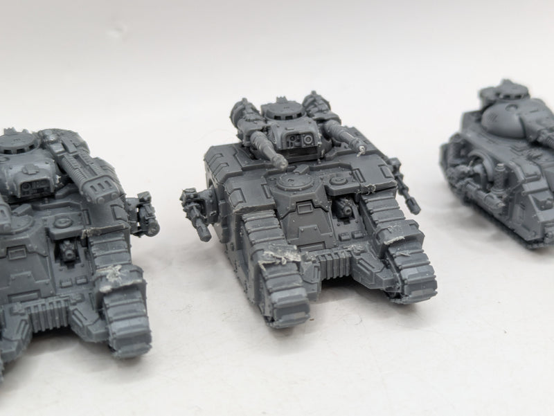 Warhammer Legions Imperialis: Space Marine Predators and Sicarans (AJ047)