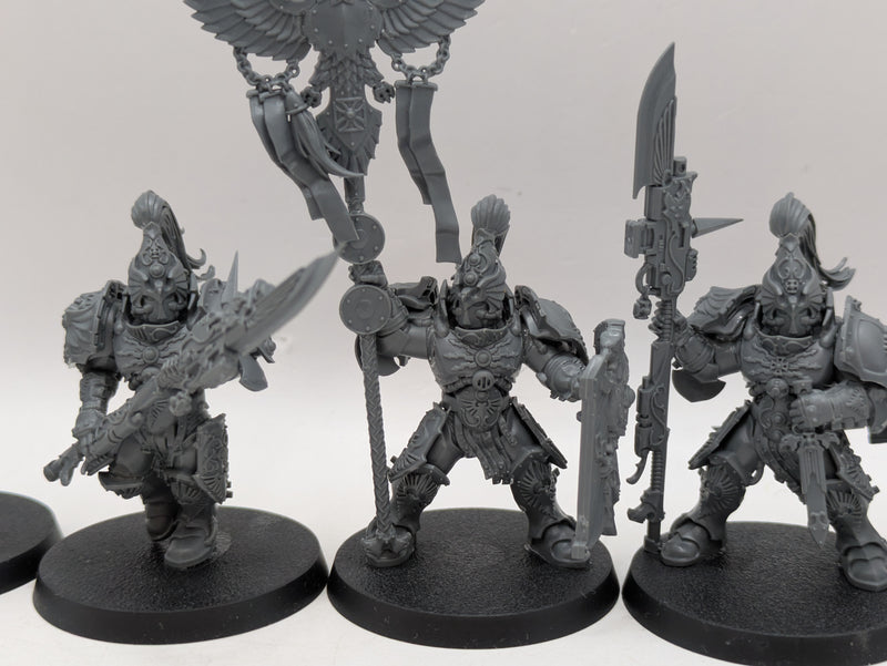 Warhammer 40k: Adpetus Custodes Custodian Guard (BA064)