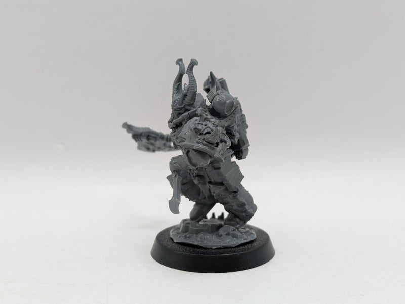 Warhammer 40k: Chaos Space Marine Dark Vengence Exalted Champion (AW229)