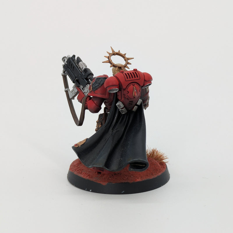 Warhammer 40k: Space Marines Blood Angels Captain - Pro Painted (BA060)