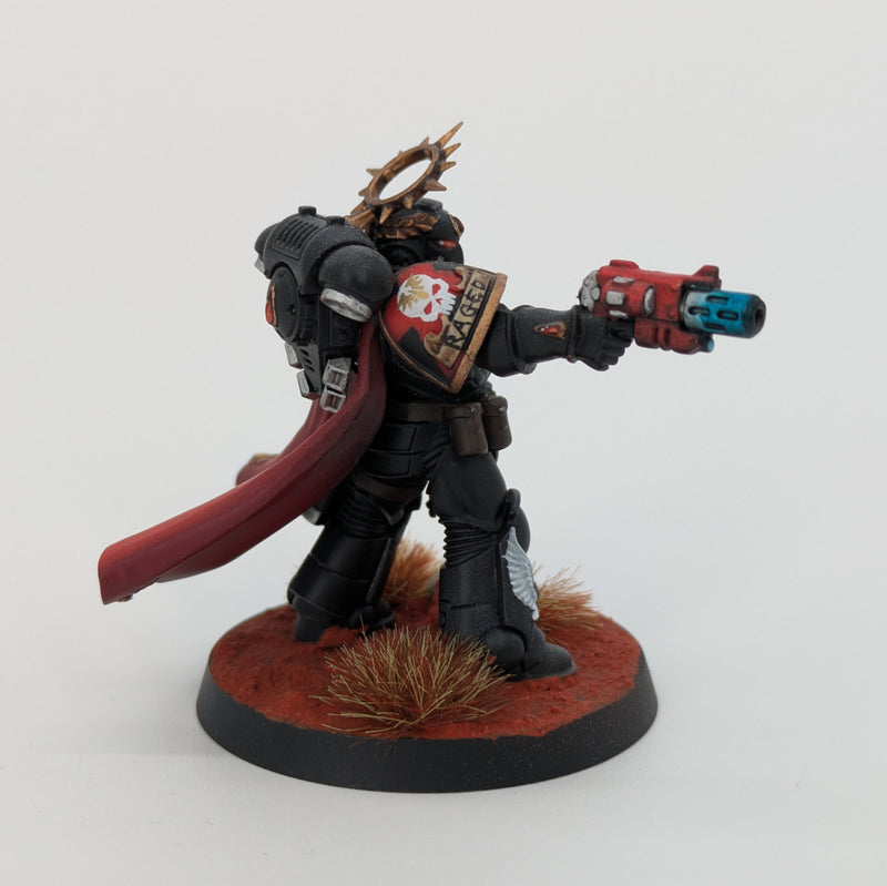 Warhammer 40k: Space Marines Blood Angels Captain - Pro Painted (BC094)
