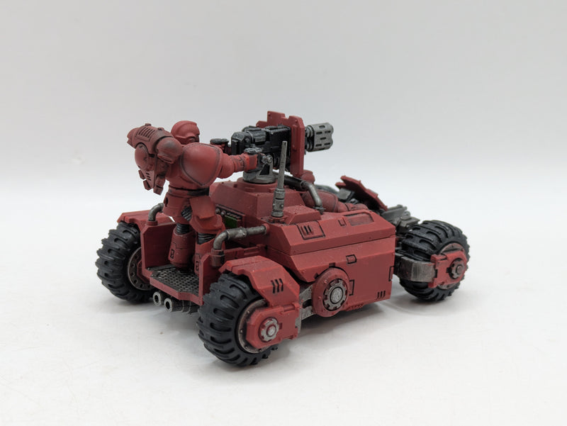 Warhammer 40k: Space Marine Blood Angels Invader ATV (AA099)