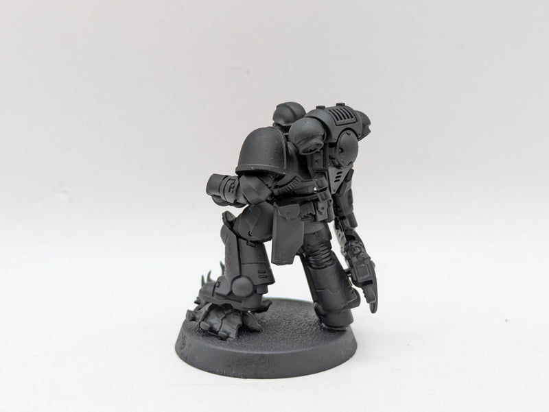 Warhammer 40k: Space Marine Blood Angels Combat Patrol Infernus Sergeant (AH039)