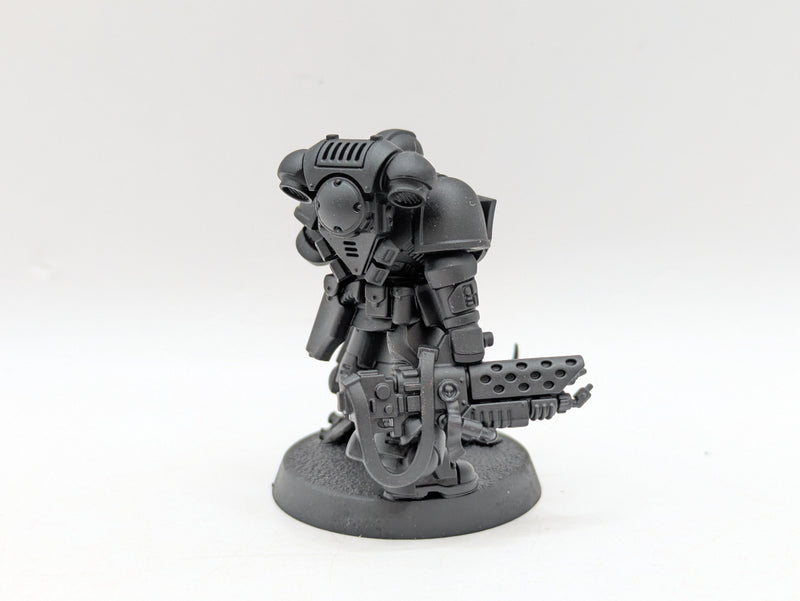 Warhammer 40k: Space Marine Blood Angels Combat Patrol Infernus Sergeant (AH039)
