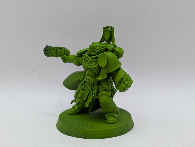 Warhammer 40k: Space Marine Limited Edition Captain with Power Fist (BC032)