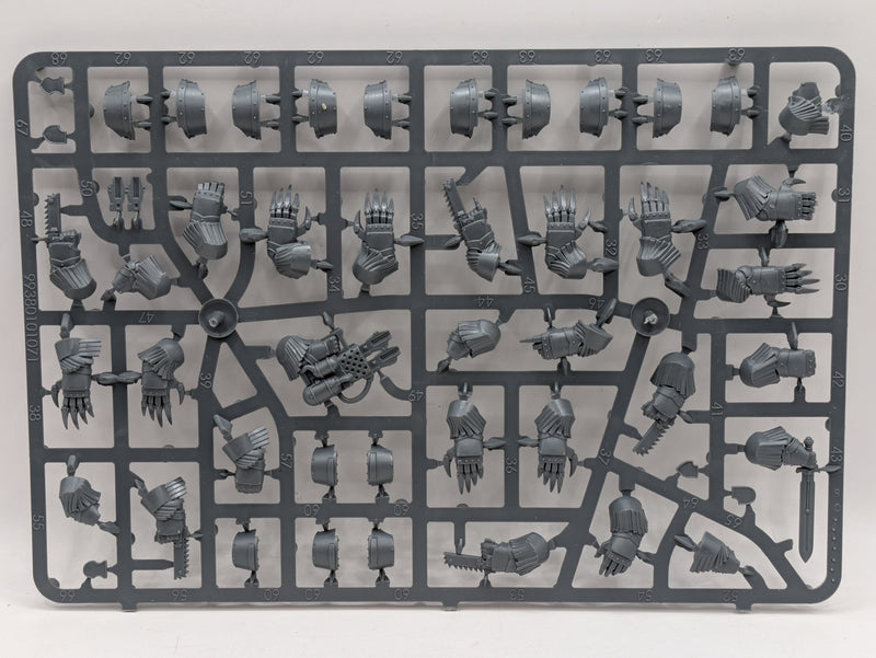 Warhammer Horus Heresy: Space Marines Cataphractii Terminators (SPRUE0062)