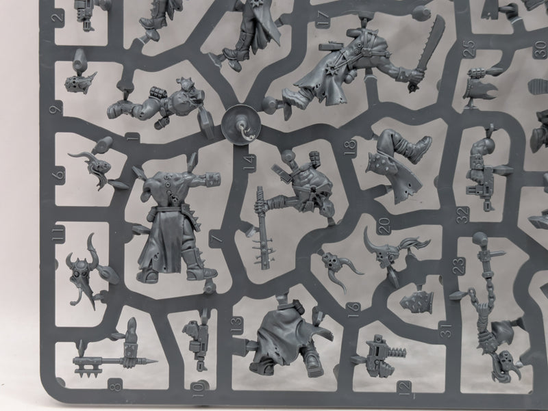 Warhammer 40k:  Chaos Space Marines Chaos Cultists (SPRUE0194)