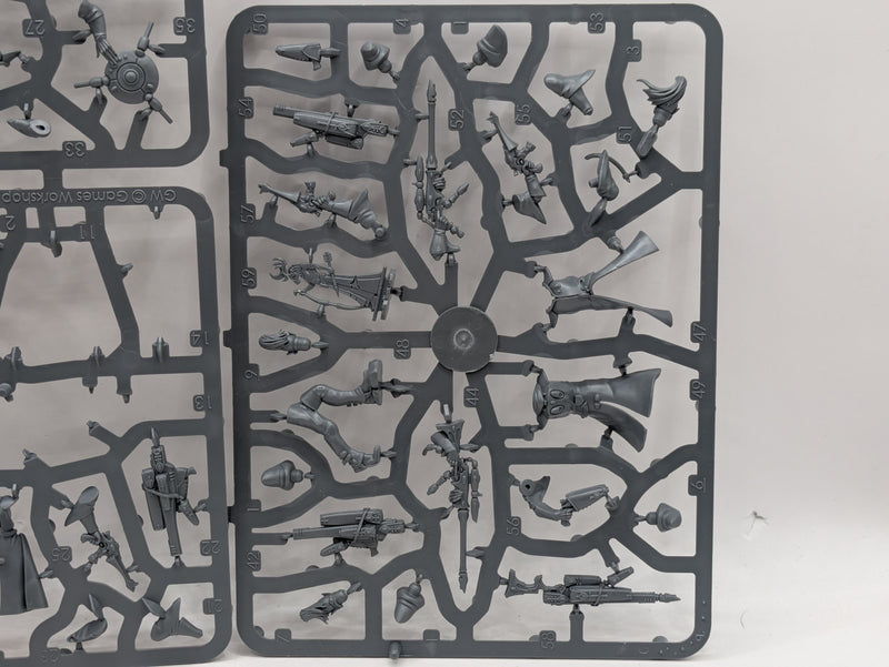 Warhammer 40k: Aeldari Eldar Rangers (SPRUE0218)