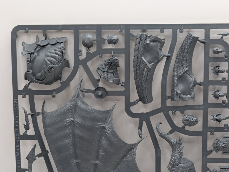 Warhammer Age of Sigmar: Stormcast Eternals Knight Draconis (SPRUE0271)