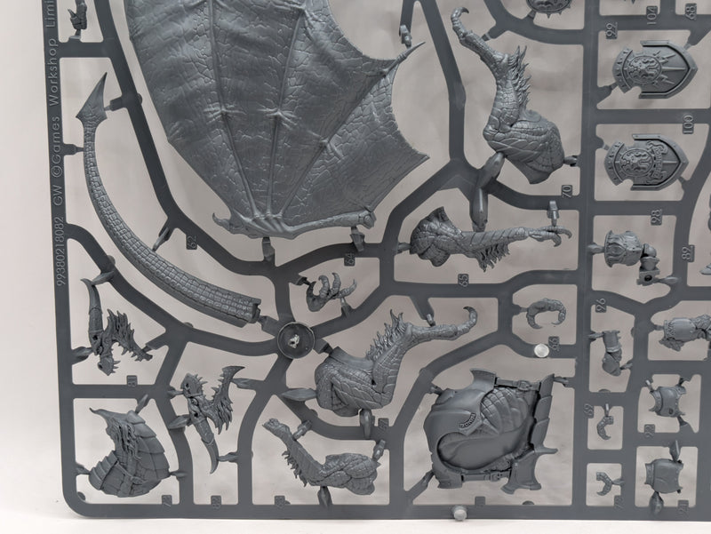 Warhammer Age of Sigmar: Stormcast Eternals Knight Draconis (SPRUE0271)