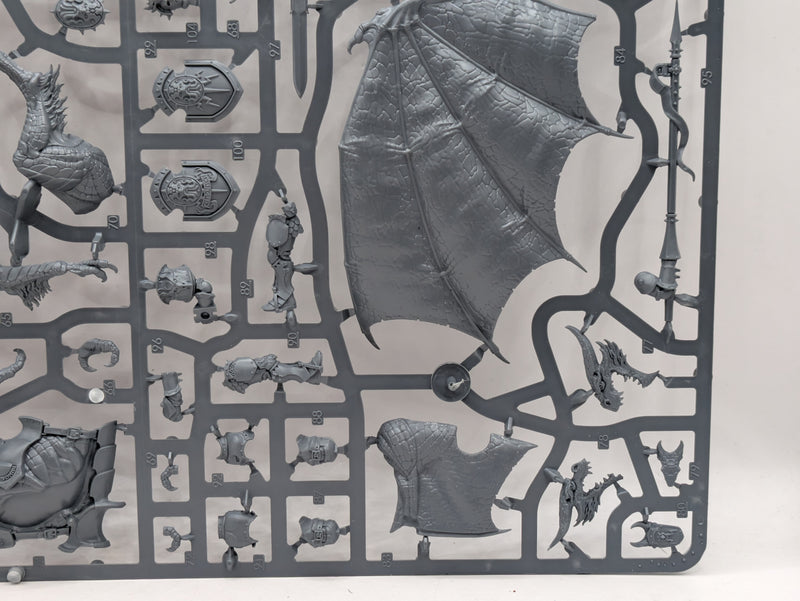 Warhammer Age of Sigmar: Stormcast Eternals Knight Draconis (SPRUE0271)