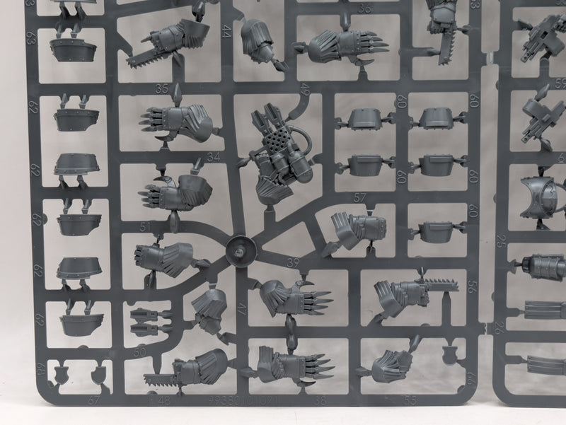 Warhammer Horus Heresy: Space Marine Cataphractii Terminators (SPRUE0262)