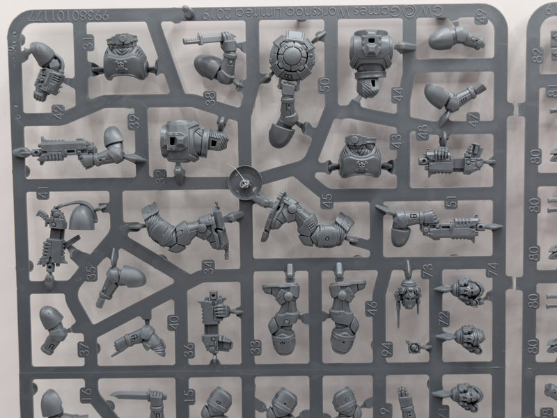 Warhammer 40k: Space Marines Infiltrators/Incursors (SPRUE0247)