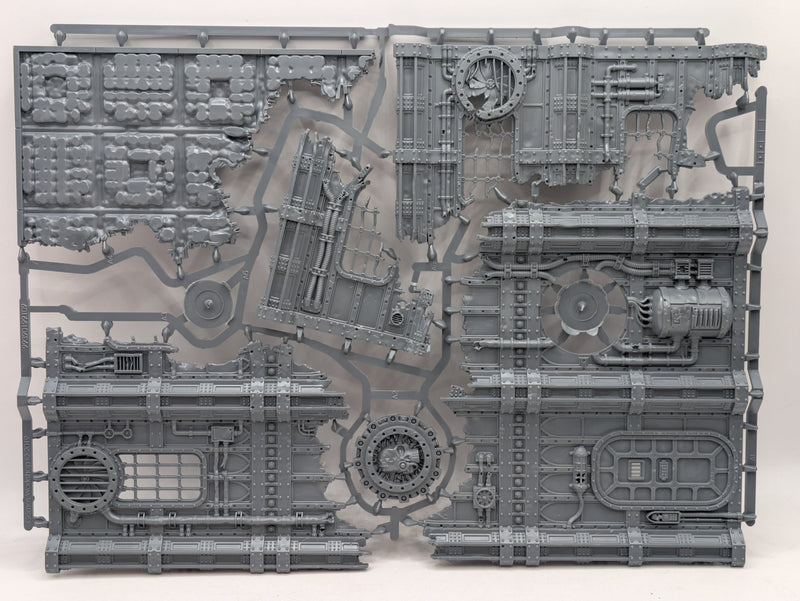 Warhammer 40k: Battlezone Manufactorum Sub-cloister and Storage Frame (SPRUE0274)