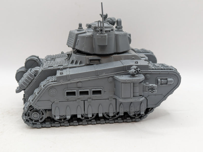 Warhammer 40k: Astra Militarum Rogal Dorn Tank (AX073)