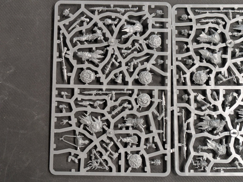 Warhammer Age of Sigmar: Orruk Warclans Gutrippaz (BD106)