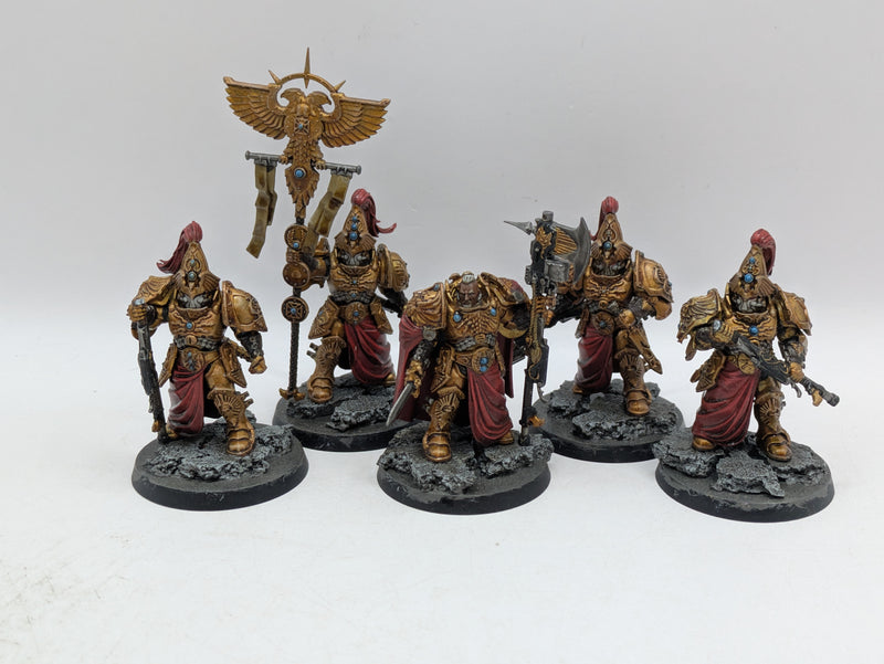 Warhammer 40k: Adeptus Custodes Wardens (AD080)