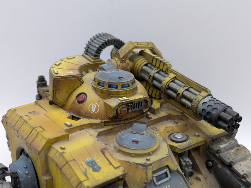 Warhammer Horus Heresy: Space Marines Imperial Fists Sicaran Punisher - Well Painted (AR037)