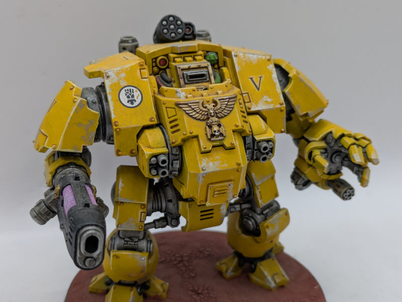 Warhammer 40k: Space Marines Imperial Fists Redemptor - Well Painted (AR040)