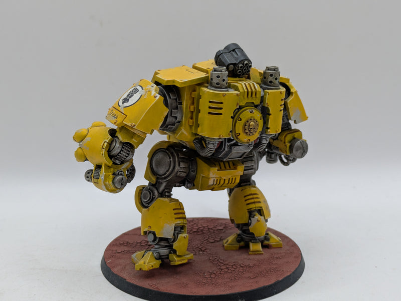 Warhammer 40k: Space Marines Imperial Fists Redemptor - Well Painted (AR040)