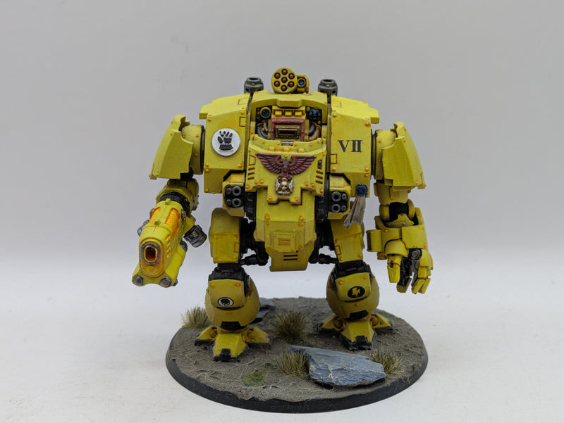 Warhammer 40k: Space Marine Imperial Fists Redemptor Dreadnought (AA163)