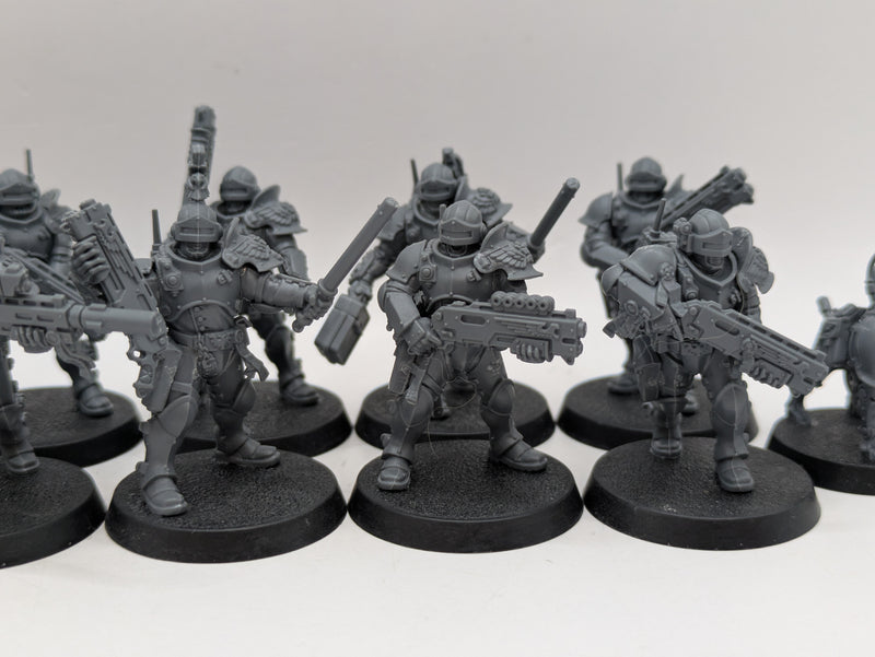 Warhammer 40k: Imperial Agents Exaction Squad Arbites Kill Team (AD114)