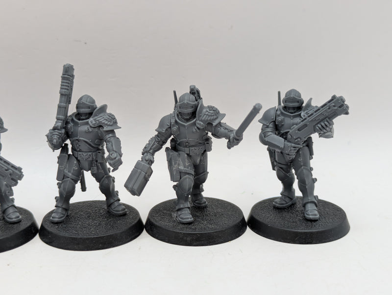 Warhammer 40k: Imperial Agents Exaction Squad Arbites Kill Team (AD114)