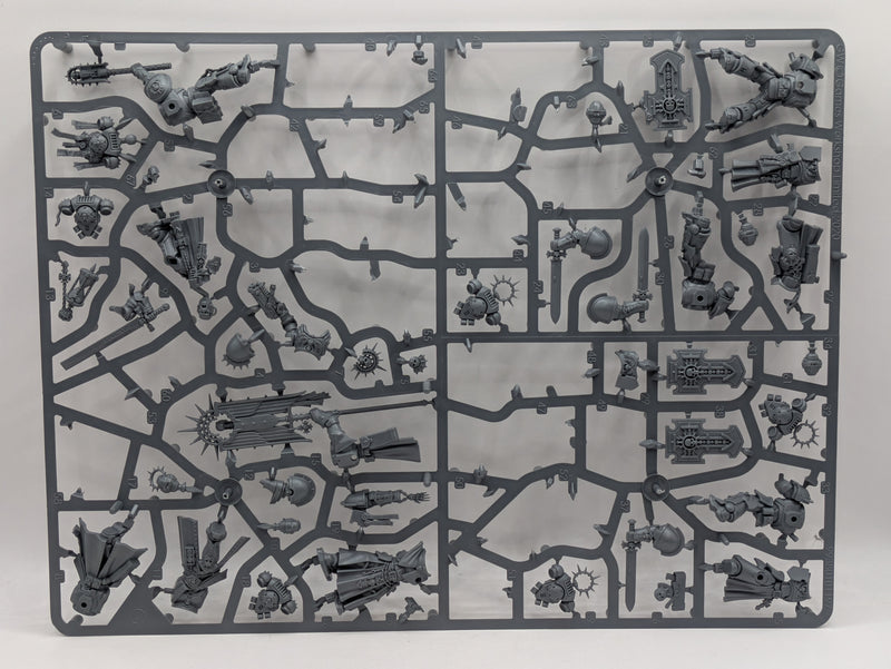 Warhammer 40k: Space Marines Indomitus Chaplain, Ancient and Bladeguard (SPRUE0119)