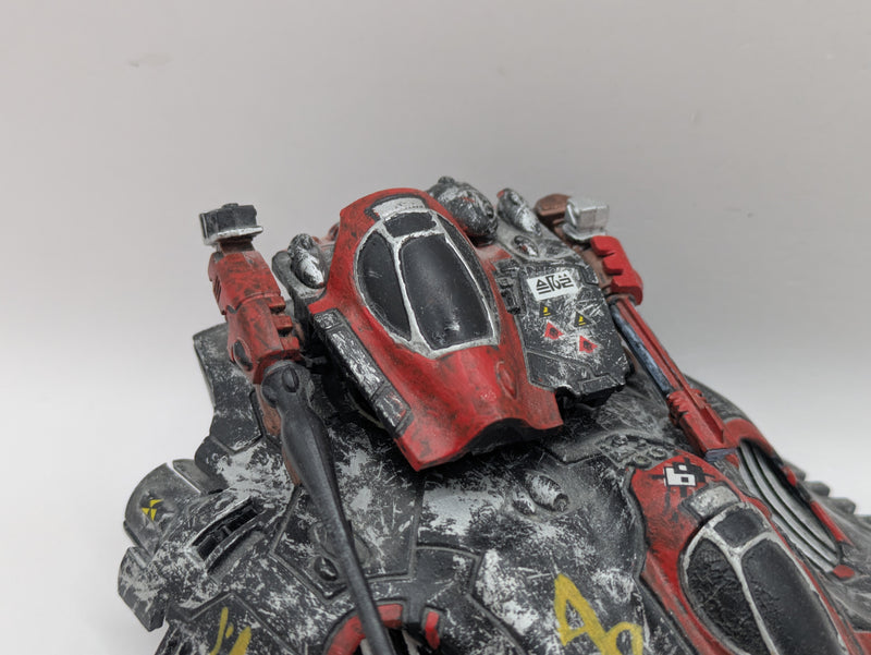 Warhammer 40k: Aeldari Eldar Falcon (BF056)