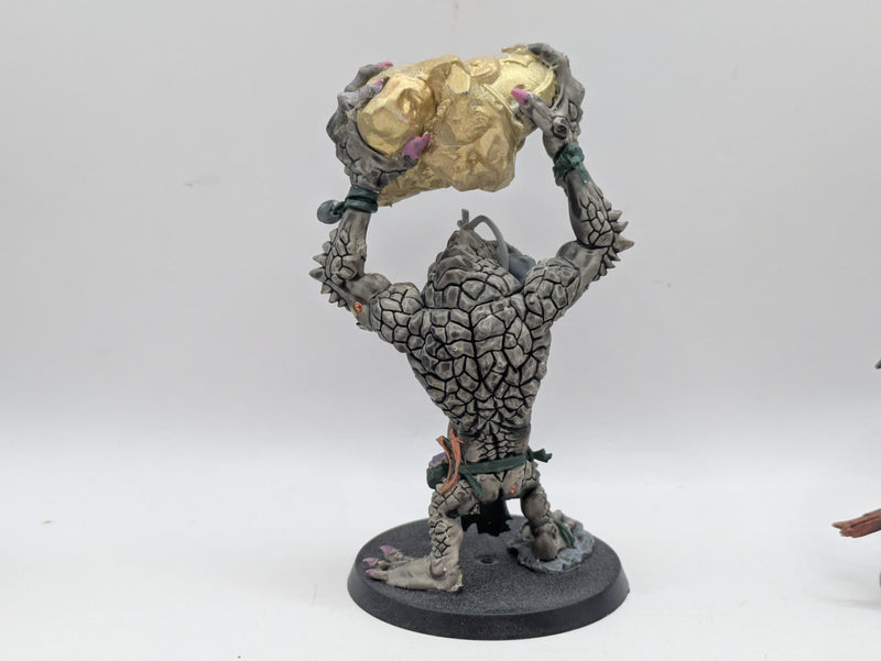 Warhammer Age of Sigmar: Gloomspite Gitz Rockgut Troggoths (AZ134)