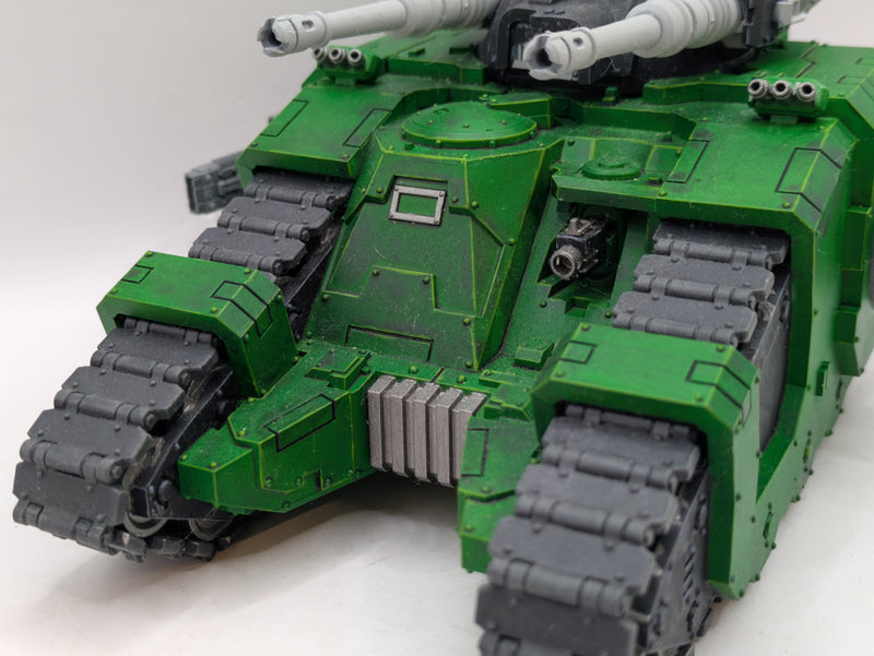 Warhammer Horus Heresy: Space Marine Sicaran Battle Tank (AX052)