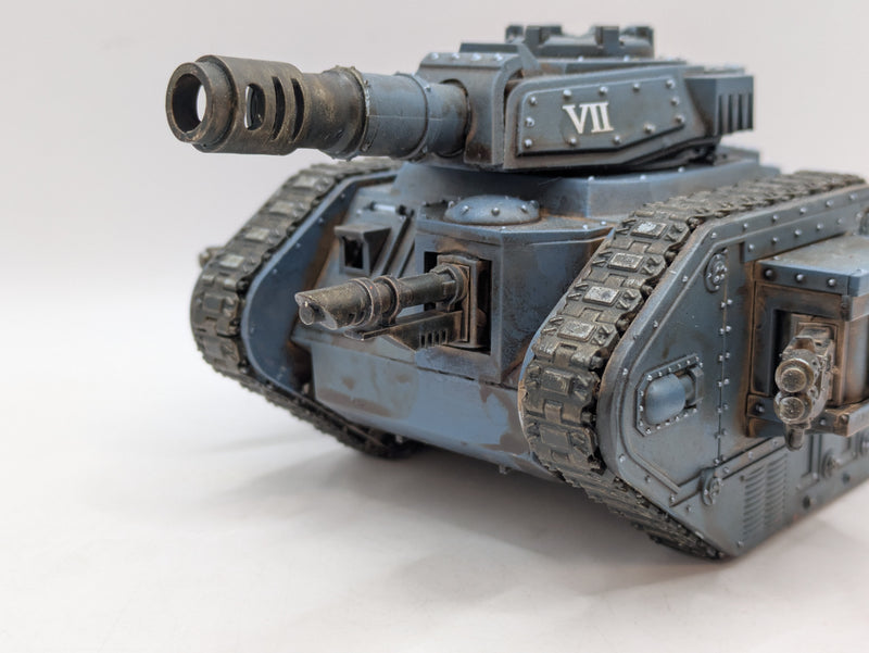 Warhammer 40k: Astra Militarum Leman Russ Battle Tank - Painted (AU073)