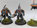 Warhammer 40k: T'au Empire Stealth Suits - Pro Painted (AZ206)