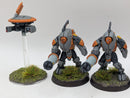 Warhammer 40k: T'au Empire Stealth Suits - Pro Painted (AC169)