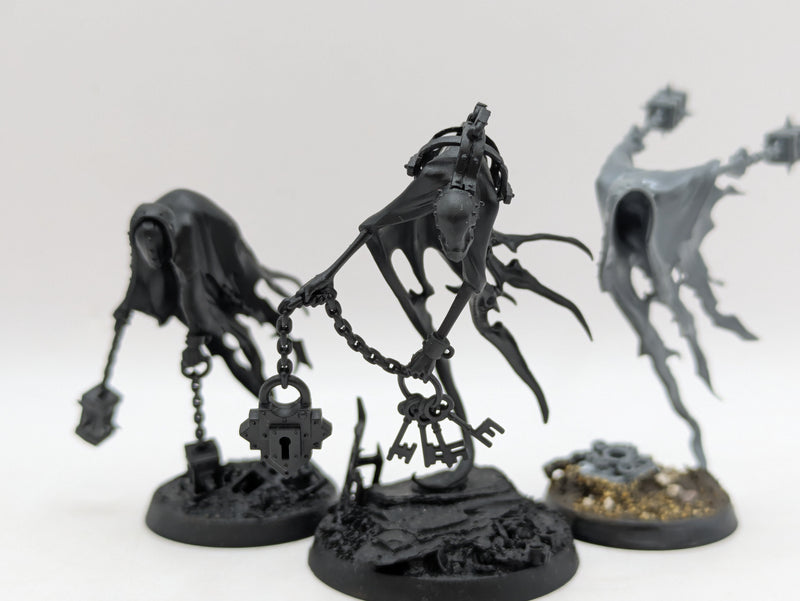 Warhammer Age of Sigmar: Nighthaunt Lord Executioner, Sprit Torment and Chainghasts (AH038)