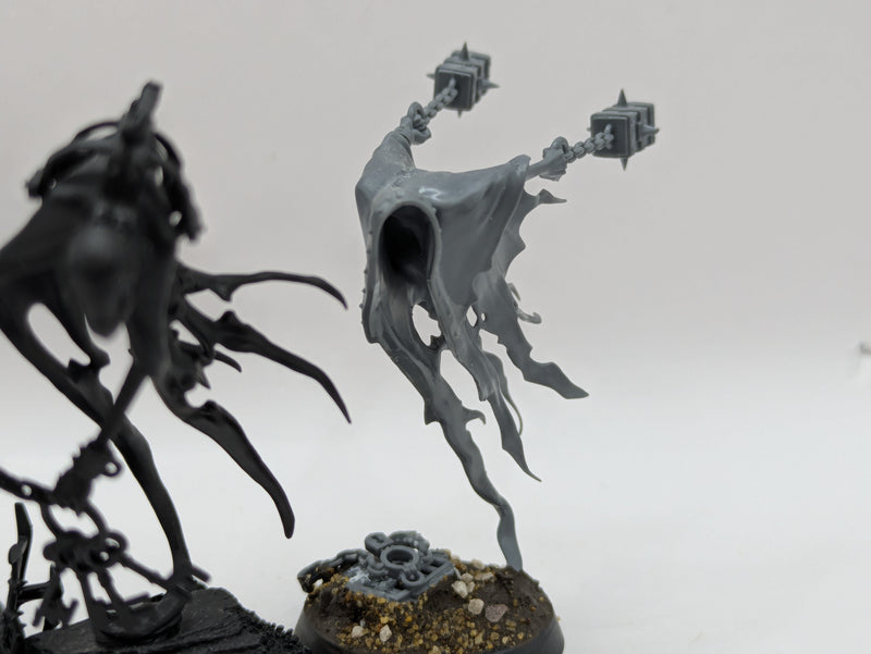 Warhammer Age of Sigmar: Nighthaunt Lord Executioner, Sprit Torment and Chainghasts (AH038)