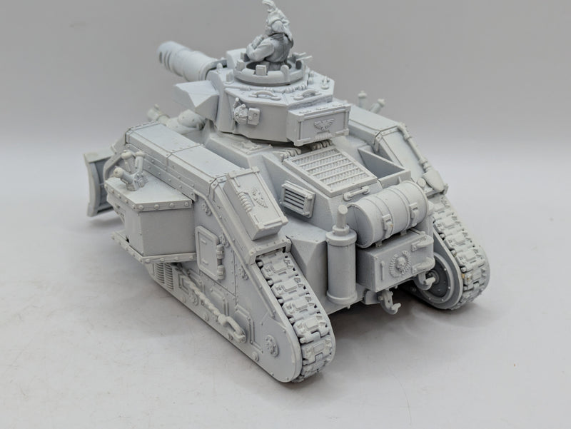 Warhammer 40k: Astra Militarum Lemans Russ Battle Tank (AX073)