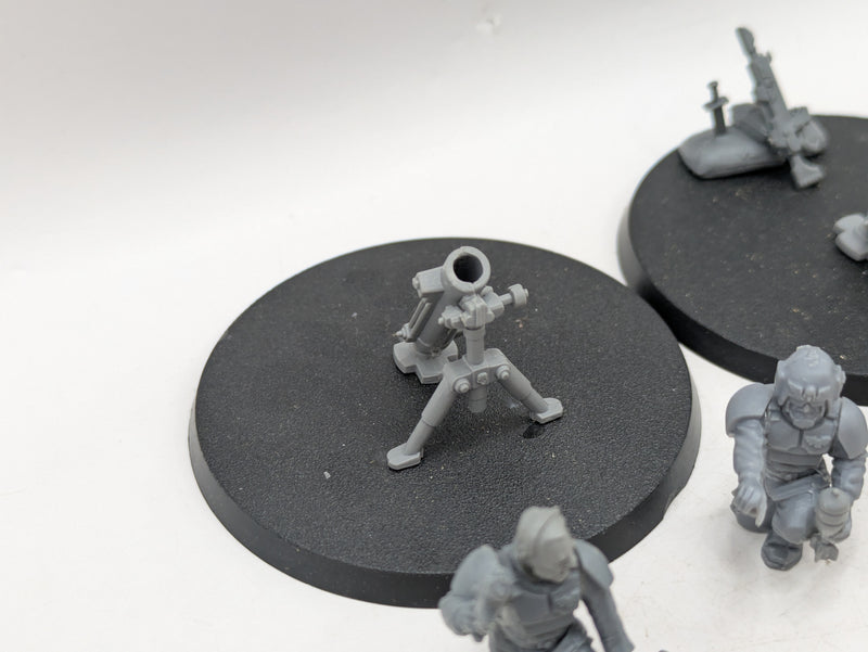 Warhammer 40k: Astra Militarum Cadian Heavy Weapons Teams (BC150)