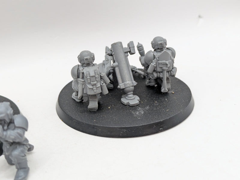 Warhammer 40k: Astra Militarum Cadian Heavy Weapons Teams (BC150)