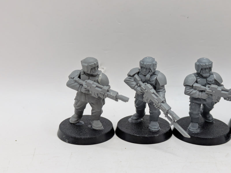Warhammer 40k: Astra Militarum Cadian Shock Troops (AJ017)