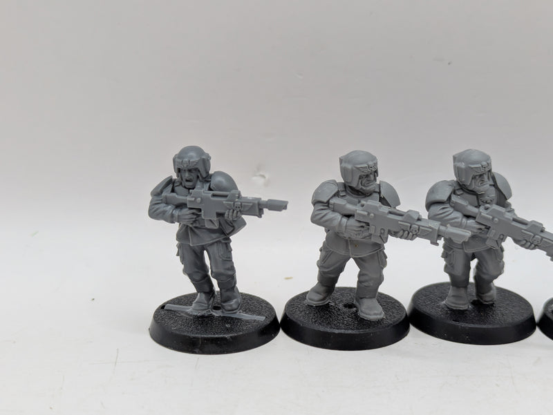 Warhammer 40k: Astra Militarum Cadian Shock Troops (AE035)