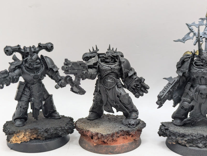 Warhammer 40k: Chaos Space Marines Chosen (AZ159)